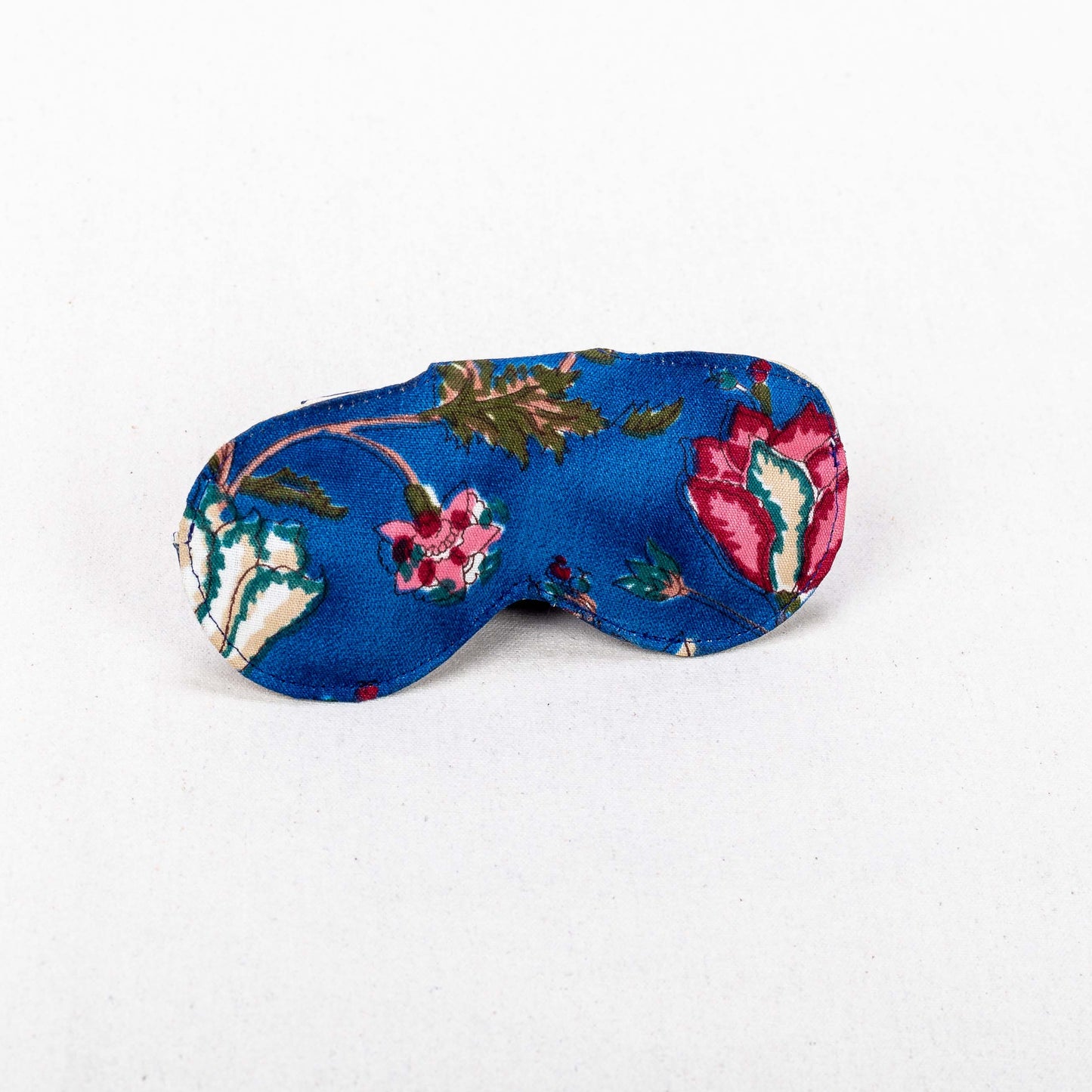 Sleek Compact Eyewear Case – Protective & Portable