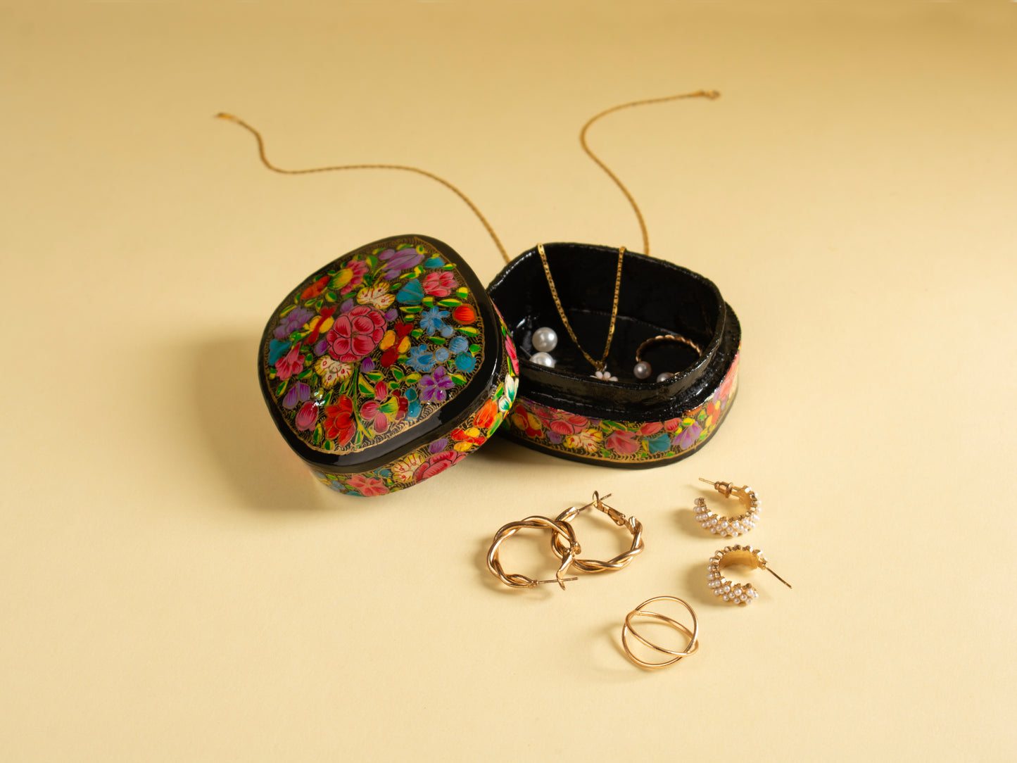 Paper Mache Heart Shaped Box – Handmade Decorative Storage