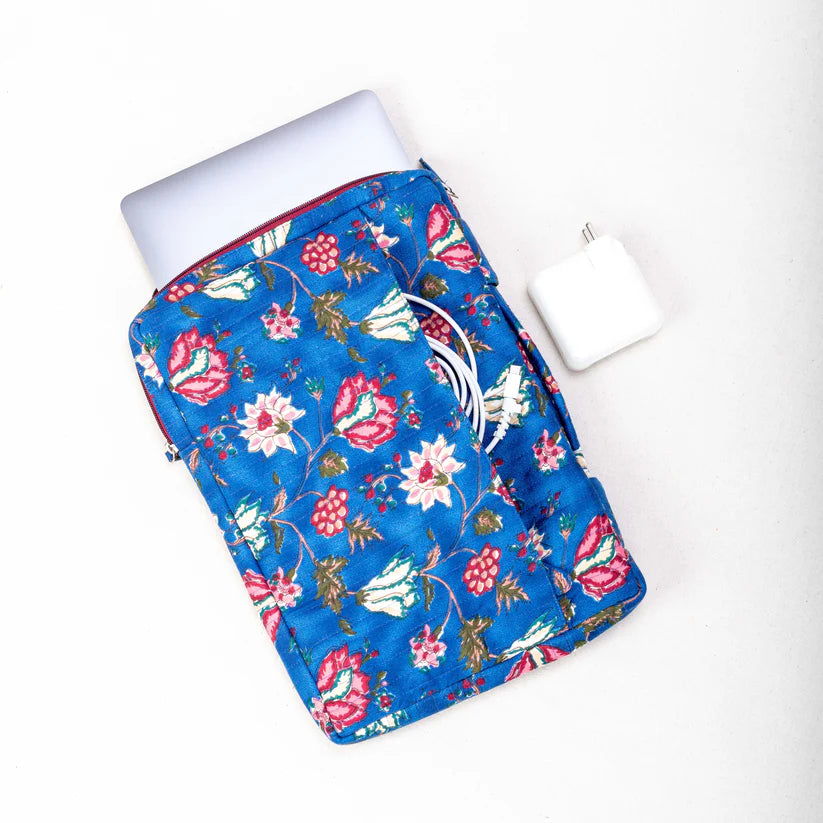 Chic Quilted Cotton Laptop Sleeve with Blockprint Design
