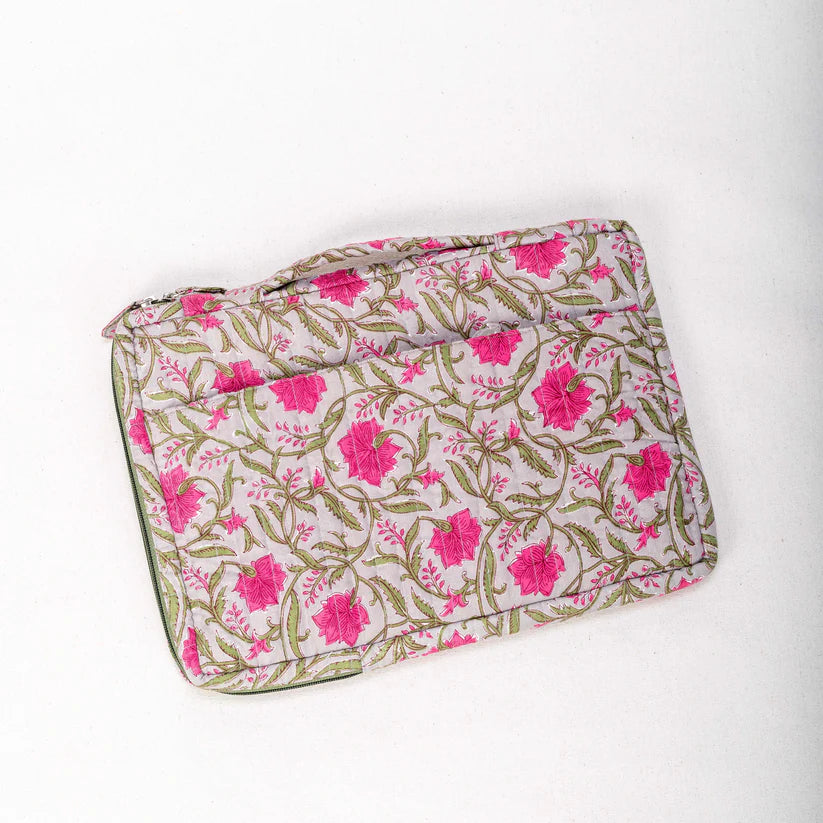 Chic Quilted Cotton Laptop Sleeve with Blockprint Design