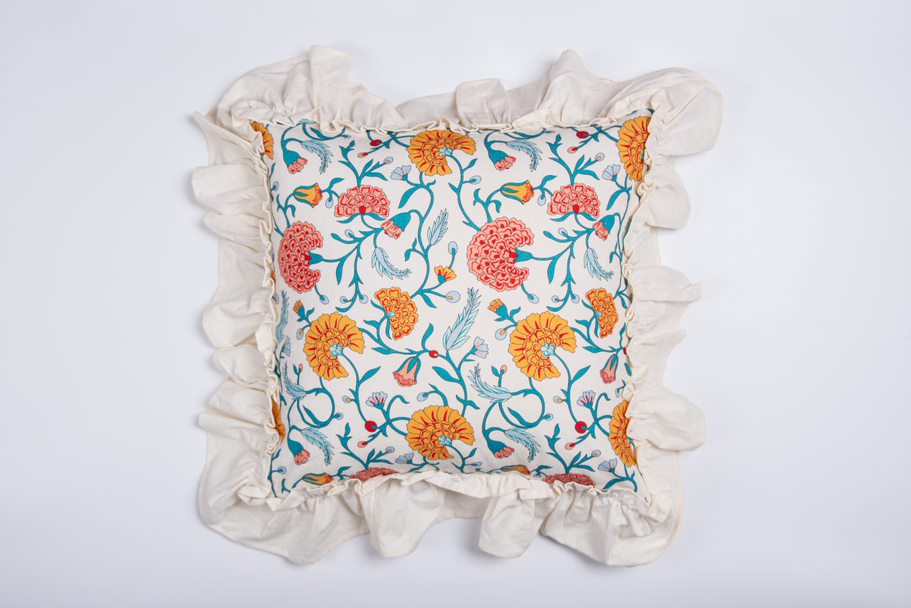 Elegant Ruffled Cushion Covers Set (20"x20")
