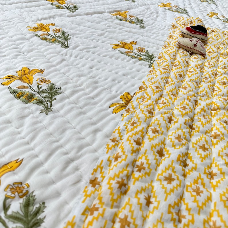Daffodils- 100% Soft Cotton Organic Quilt/Blanket- Handcrafted in Jaipur