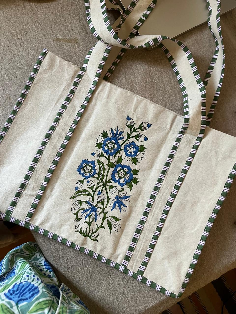 Classic 16x12 Canvas Tote Bag – Lightweight & Spacious