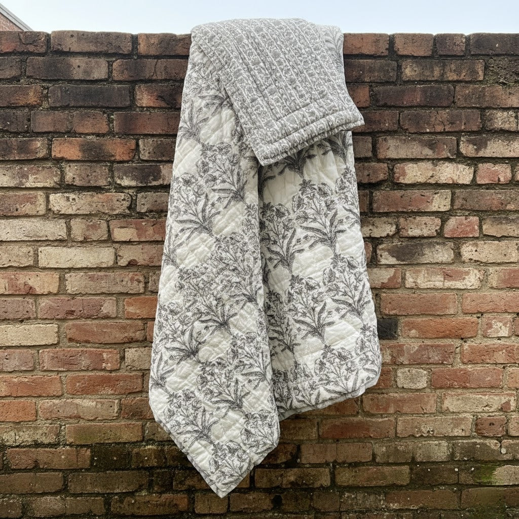 Nira 100% Soft Cotton Summer Quilt / Blanket - Reversible