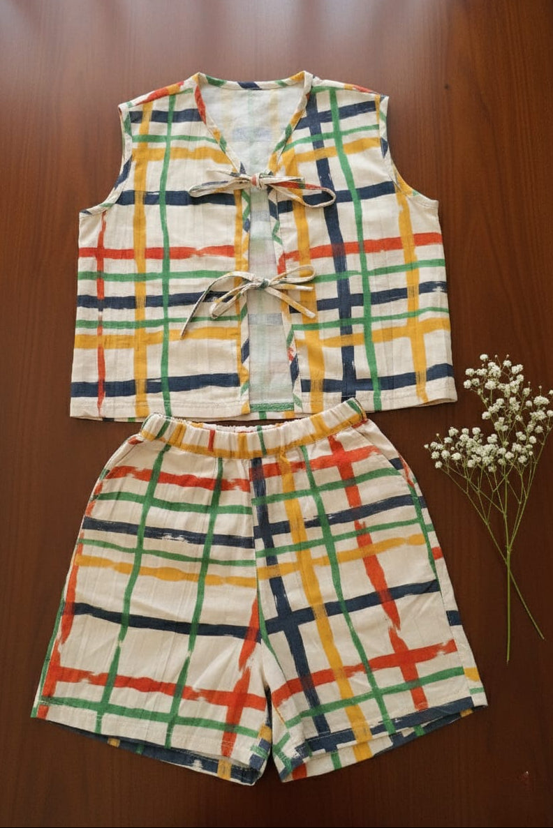 Colorful plaid sleeveless top and shorts set 